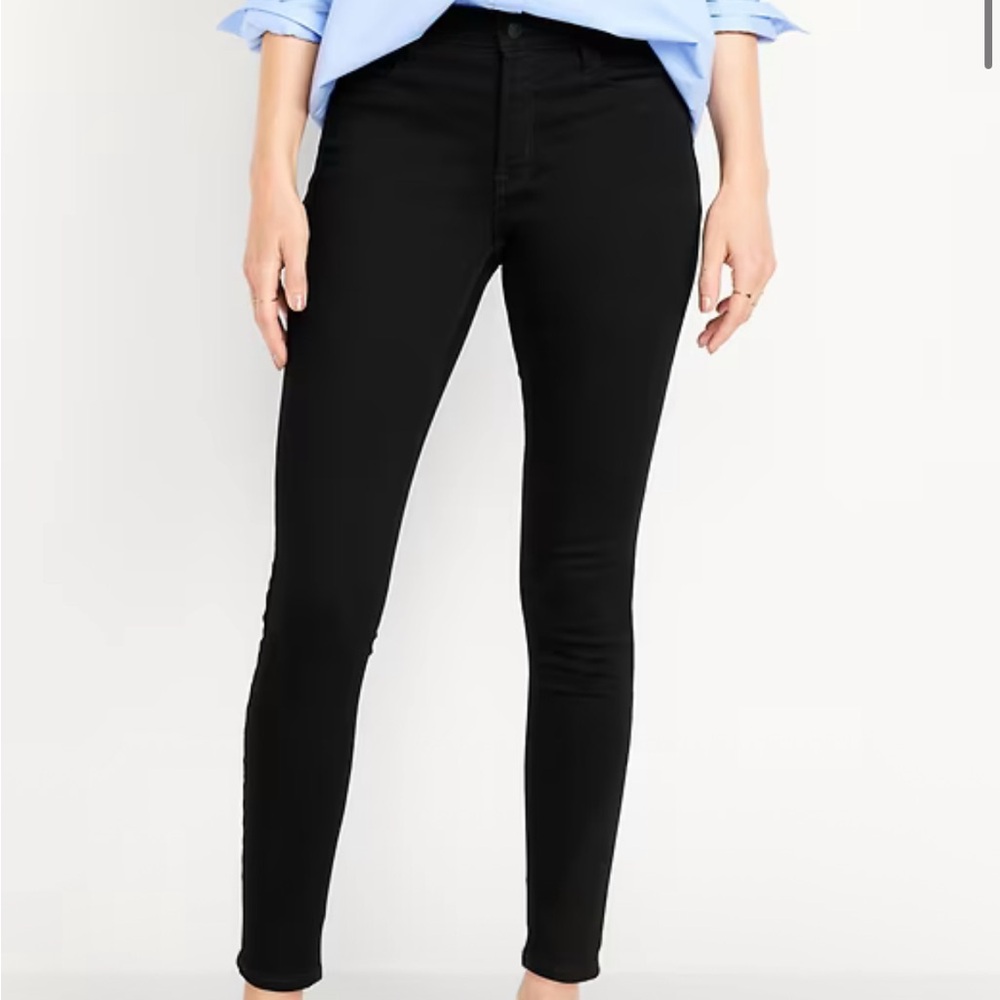 Black Skinny Jeans